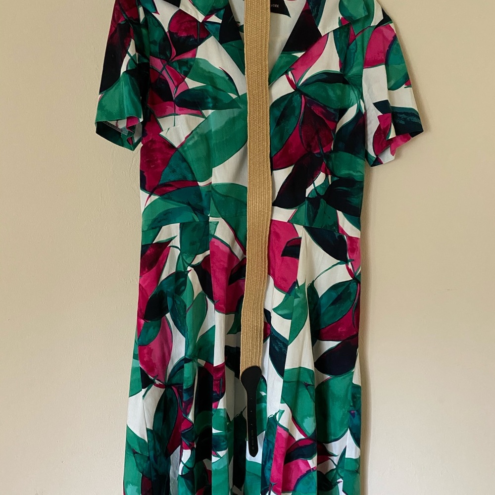 Dress - Picture 6 of 8